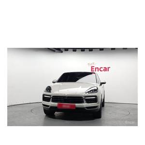 Porsche Cayenne 3.0 Coupé 2024, 10,608 km, Volante a la Izquierda, Caja de Cambios Automática, Asientos de Cuero con Cámara Trasera - Product Image 3