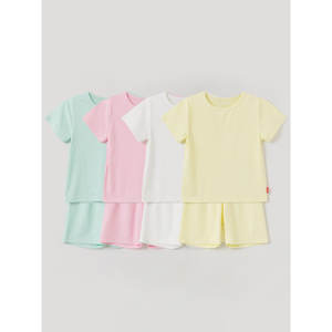 OZKIZ Conjunto de Ropa Infantil de 2 Piezas Estilo Coreano, 100% Algodón, Pijama Fresco de Verano con Pantalones Cortos para Niñas, Venta al Por Mayor - Product Image 1