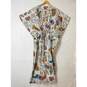 Robe Kaftan Bohème Florale en Coton, Cache-maillot de Plage, Col en V, Taille à Cordon, Coupe Ample Maxi, Tenue de Vacances - Product Image 1