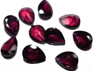 Pierre précieuse naturelle de rhodolite grenat violette de qualité supérieure, taille poire facettée, pierre de rhodolite grenat taillée pour la fabrication de bijoux - Product Image 2