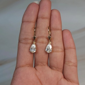 Boucles d'oreilles pendantes en or massif 14 carats avec diamant de laboratoire en forme de poire 2 carats, bijoux fins élégants et luxueux, cadeau pour femme, soirée - Product Image 3