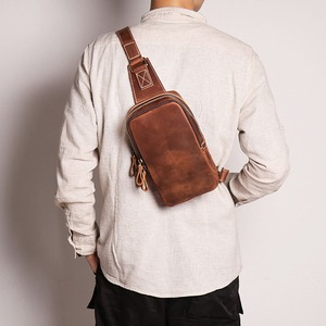 Nouveau sac de poitrine élégant à motif, en cuir véritable de haute qualité, avec fermeture éclair antivol, design imperméable et durable pour les voyages en plein air - Product Image 1