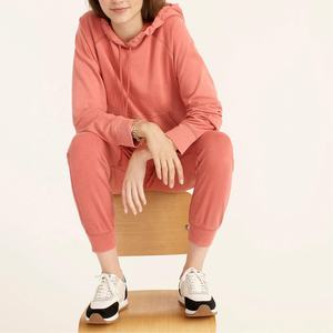 ชุดออกกำลังกายแขนยาวมีฮู้ดสำหรับผู้หญิงชุดวอร์มฤดูหนาวขนาดพิเศษพิมพ์ลายโลโก้ใหม่ - Product Image 3
