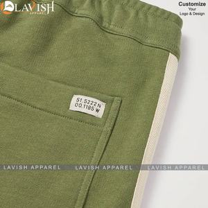 กางเกงแทร็คผ้าฟลีซลายทางพรีเมียมจาก Lavish Apparel สำหรับผู้ชาย ผลิตตามสั่ง สไตล์ลำลอง สตรีทแวร์ ระบายอากาศได้ดี เป็นมิตรกับสิ่งแวดล้อม น้ำหนักเบา - Product Image 5