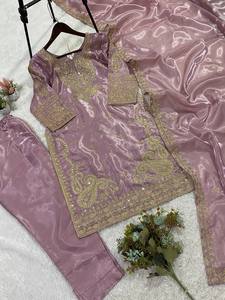 ชุดผ้าไหมโรมันพร้อมใส่ - Product Image 3