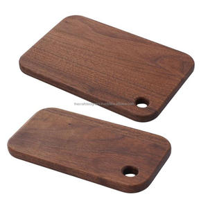 Tabla de Cortar de Madera Polaca, Pequeña y Grande, Hecha a Mano, de Madera Maciza, Personalizada, Segura para el Contacto con Alimentos - Product Image 1