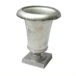 Vase à fleurs en métal de style nouveau, plaqué argent, pour la décoration de table à la maison et à l'hôtel, vases à fleurs faits à la main sur mesure - Product Image 4