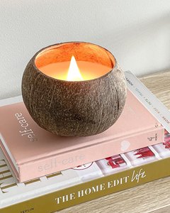 Coconut shell <b>candle</b> sets <b>cheap</b> price natural vessel <b>candles</b> factory supply sustainable home decor - Product Image 6