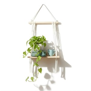 Décoration murale en macramé en bois de bambou avec tissage en lin |   Décoration d'intérieur éco-luxe en gros - Product Image 1