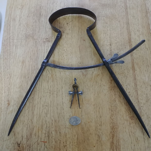 Grand diviseur d'ailes de type blacksmith et diviseur d'artiste miniature, outils à motif droit, disponibles à prix de gros. - Product Image 1