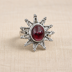 Natural Red <b>Garnet</b> 925 Sterling <b>Silver</b> Sunburst <b>Ring</b> Handmade Boho Statement Gemstone Jewelry Gift For Women Christmas gift her - Product Image 3
