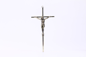 Figura de Cruz Religiosa en Aleación de Zinc Fundido, Diseño Grabado, Bañado en Oro, Recuerdo para Oración, Aniversarios, Pascuas, Artista - Product Image 3