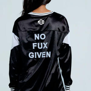 Maillot de football américain noir unisexe surdimensionné à manches longues et col en V, style streetwear, avec broderie personnalisée du numéro - Product Image 4