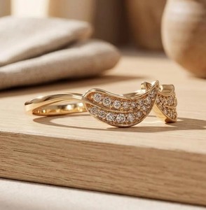 Magnifique bague de fiançailles en or massif 10K 14K 18K avec diamant rond de laboratoire de couleur DEF, clarté VS VVS, certifié IGI, design feuille - Product Image 4