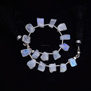 Perles de pierre de lune arc-en-ciel de qualité supérieure 6 pouces forme de tranche lisse 8X10 MM brin de pierres précieuses pour la fabrication de bracelets de bijoux - Product Image 3