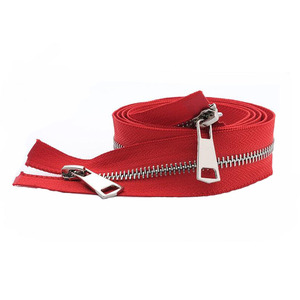 Cremallera metálica antigua de latón con doble deslizador para costura y manualidades - Product Image 3