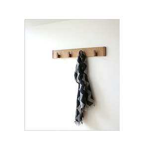 Porte-clés mural en bois contemporain : solution de rangement pour la maison, conçu pour une organisation optimale des clés et une beauté décorative murale - Product Image 4