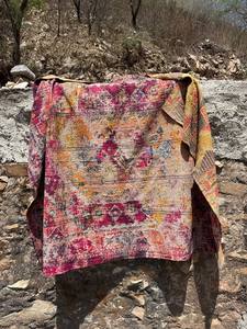 Elegante Colcha Persa Kantha con Estampados Digitales, Manta de Algodón Hecha a Mano, Cubrecama Bohemio Reversible - Product Image 2