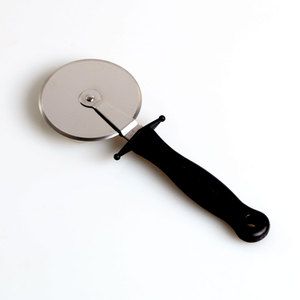 Stocked Compact Stainless Steel Non-Slip Pizza <b>Cutter</b> Wheel 6.8cm Safety Guard Kitchen Dough Slicer Home Bakery - Product Image 2