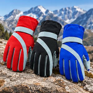 Guantes de Carreras Ligeros e Impermeables, de Nylon, con Cierre de Gancho y Bucle Antideslizante, Diseño Panelado, Unisex, para Actividades al Aire Libre, Color Rojo - Product Image 6
