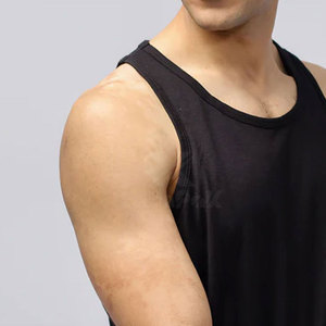 เสื้อกล้ามคอกลมทรงสปอร์ตสำหรับผู้ชาย ผลิตจากผ้าฝ้าย 100% คุณภาพสูง แห้งเร็ว ระบายอากาศได้ดี เหมาะสำหรับออกกำลังกายที่ยิม - Product Image 5