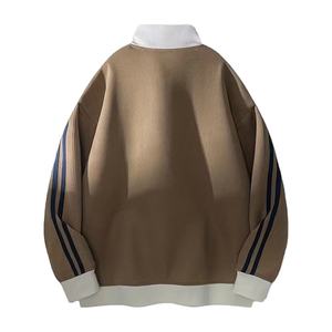 เสื้อสเวตเชิ้ตผู้ชายสีเทาอ่อน ผ้าฝ้าย 100% ทรงปกติ แขนยาว คอปกแบบสวม ปิดกระดุม ผ้าฟลีซ ใส่สบาย เหมาะสำหรับฤดูหนาว - Product Image 2