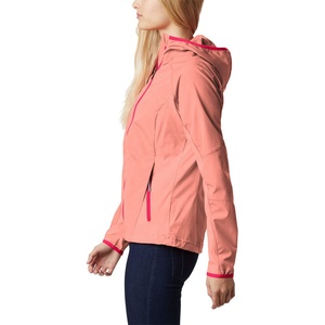 Chaqueta Softshell de Poliéster para Mujer al por Mayor, Resistente al Agua, con Capucha, Ligera, Marca Privada, Ropa Deportiva para Exteriores, MOQ Bajo - Product Image 3