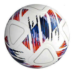 Ballon de football en cuir PVC/PU Soft Touch pour l'entraînement, ballon de plage personnalisé, en stock - Product Image 3