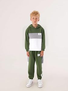 Conjunto de Ropa Deportiva para Niños, Estilo Urbano Moderno, Tela de Algodón Suave y Transpirable, Lavado Ácido Vintage, Elástico - Product Image 3