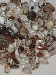 ควอตซ์รูทิลธรรมชาติทรงกลมเจียระไนแบบเหลี่ยมเพชรพลอย  ขนาดมาตรฐาน  อัญมณีเม็ดเดี่ยว  งานแฮนด์เมด  สินค้าขายดี - Product Image 2