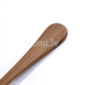 Fourchette à salade géante en bois d'acajou massif, artisanale, naturelle et durable, pour la cuisine et la table - Product Image 5