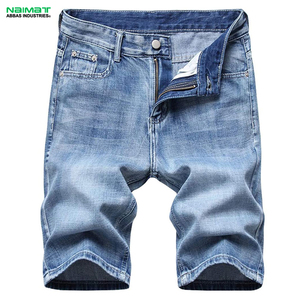 Pantalones Cortos de Mezclilla Clásicos para Hombre, Corte Regular, Largura hasta la Rodilla, Pierna Recta, Estilo Casual, Cintura Media - Product Image 1