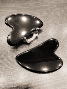 Professional Eco-Friendly Polished Natural Gemstone Gua Sha Facial <b>Massage</b> <b>Tools</b> - Product Image 4