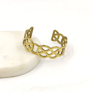 Bracelet manchette en laiton nœud celtique fait main, doré, motif treillis entrelacé, jonc ouvert réglable, bijoux ethniques vikings pour femme - Product Image 6