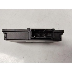ECU และโมดูลคอมพิวเตอร์มือสองสำหรับรถยนต์ซีรีส์ 7 รุ่น 6880897 - Product Image 3