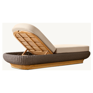 Chaise longue en teck massif avec structure en rotin tressé brun foncé, durable et personnalisable, style resort tropical, mobilier de jardin pour bord de piscine - Product Image 4