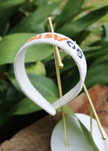 Perfect White Beaded Letter Game Day Pearl Headbands for Women and Girls College Sports <b>Spirit</b> Accessories Craftsmanship 2026 - Product Image 1