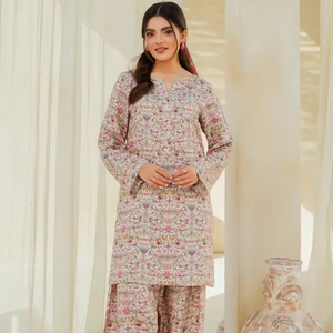 Robe d'été bohème vintage pour femme, coupe trapèze, longueur genou, à manches longues, col à revers, imprimée, avec poches, taille naturelle, respirante - Product Image 1