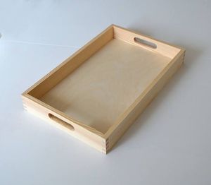 Plateau en bois élégant pour servir le thé, le café et le petit-déjeuner, avec de solides poignées et une finition polie - Product Image 1