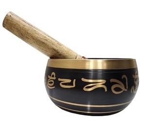Cuenco tibetano antiguo negro con relieve o martillado de colores para la salud y un sonido mágico - Product Image 3