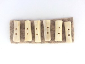 Botones de hueso ecológicos, botones de búfalo grabados a medida, botones de hueso natural, botones de ángel tallados al por mayor - Product Image 5