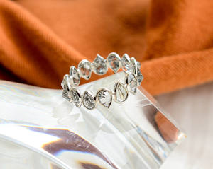 Anillo de Plata de Ley 925 con Cuarzo Rutilado Negro Natural, Corte Pera, Estilo Elegante, Noir Essence - Product Image 5