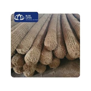 AVAILABLE Coir Fiber <b>Log</b> for Outdoor Landscaping Soil Barrier and Garden Placement Vietnam - Product Image 1