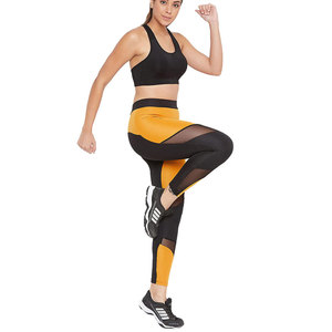 Ensemble de yoga 2 pièces pour femme : Soutien-gorge de sport dos nageur et Legging taille haute avec empiècement transparent, séchage rapide, sans couture, pour l'entraînement - Product Image 1