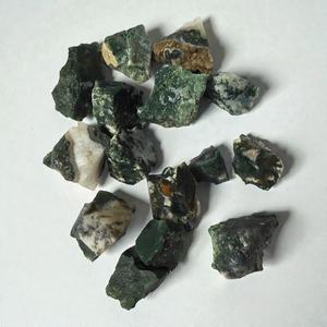 หินอะมีทิสต์ดิบธรรมชาติขายส่งจำนวนมากสำหรับทำเครื่องประดับ ของตกแต่งบ้าน ของขวัญคริสต์มาสและปีใหม่ - Product Image 1