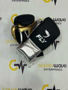 Guantes de Kick Boxing MMA Hechos a Medida, 100% Cuero Vacuno, con Cordones, para Entrenamiento Profesional - Product Image 3