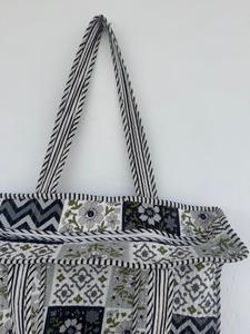 Custom Lightweight Durable Quilted Cotton Black Floral <b>Tote</b> Bag <b>Zip</b> Closure Top Long Handles Women's Shopping Bag 17x14 Inches - Product Image 4