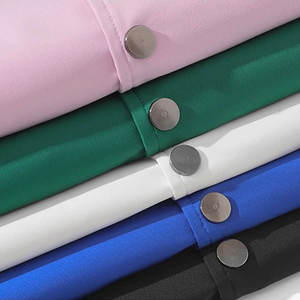 แจ็คเก็ตหนังผู้ชายแบบกำหนดเองขายดีสำหรับฤดูหนาว สไตล์เท่ห์ แจ็คเก็ตเบสบอลบอมเบอร์ ผ้าฟลีซขนสัตว์ ผ้าแคนวาส แจ็คเก็ตตัวอักษรแบบวาร์ซิตี้ - Product Image 4