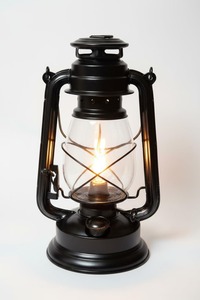 Direct Factory Supply Vintage Electric Lantern Iron Matte Black Bulb for Table Study Farm Decor Available For Sale - Product Image 2