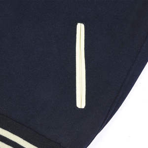 Chaqueta de Cuero Varsity para Hombre, Diseño 2025, Piel de Oveja Auténtica, con Cuello Varsity, en Negro Terrance y Rojo, para Invierno - Product Image 5